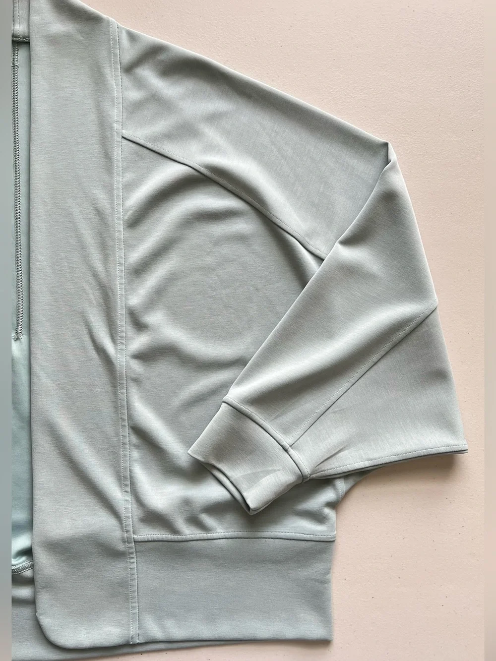 Lululemon Softstreme Dropped Sleeve Wrap Silver Blue Est. 12